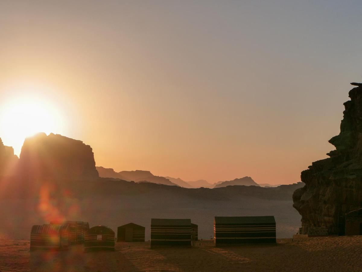 Bedouin Nights Camp Hotell Wadi Rum Exteriör bild
