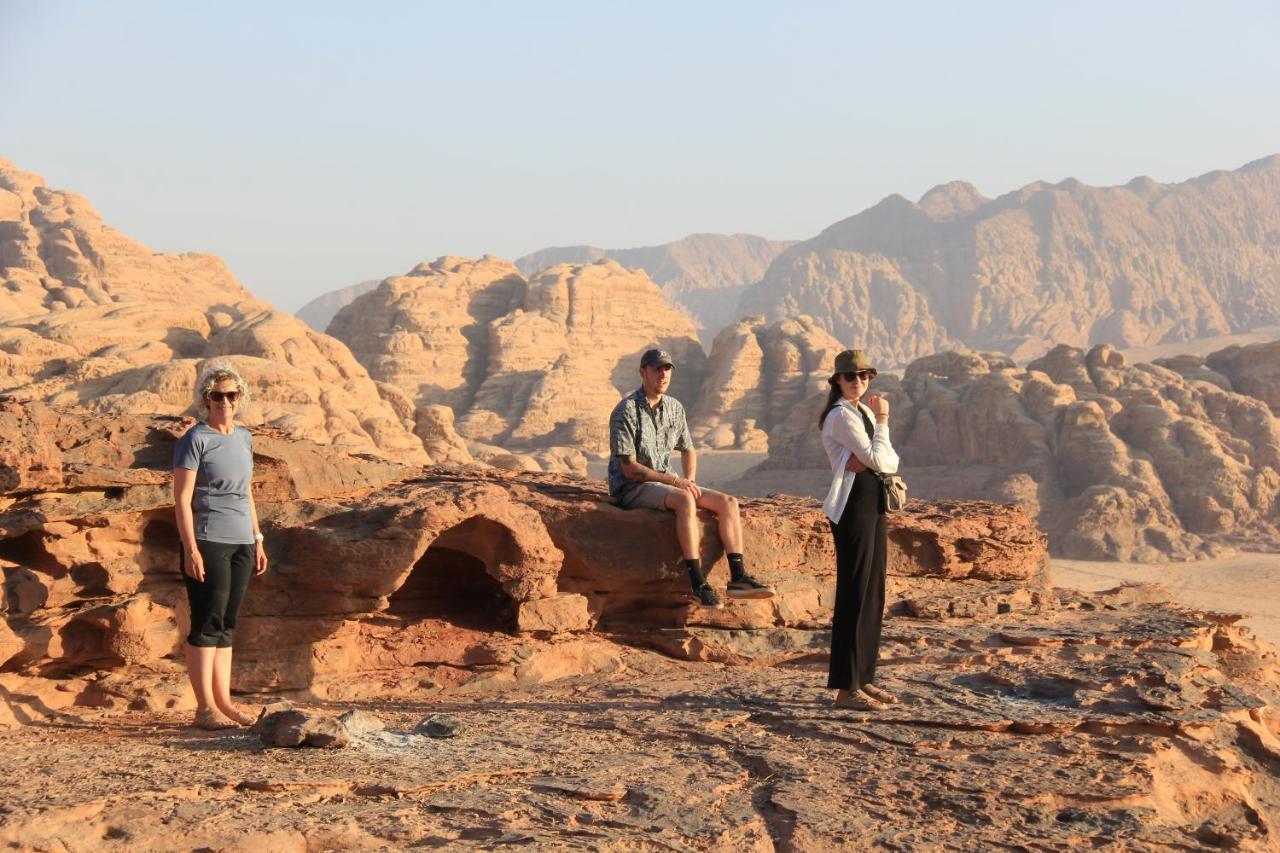Bedouin Nights Camp Hotell Wadi Rum Exteriör bild