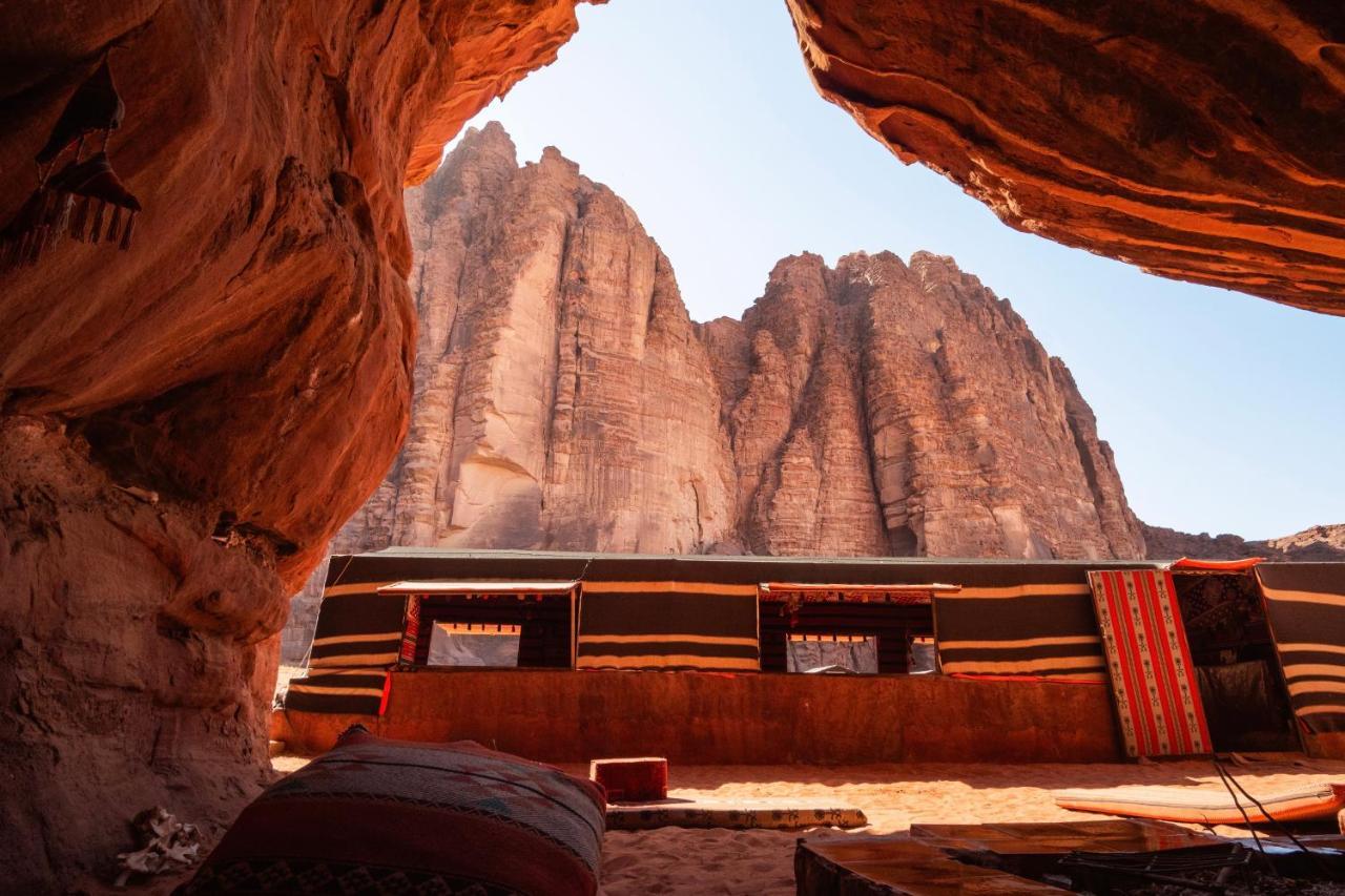 Bedouin Nights Camp Hotell Wadi Rum Exteriör bild