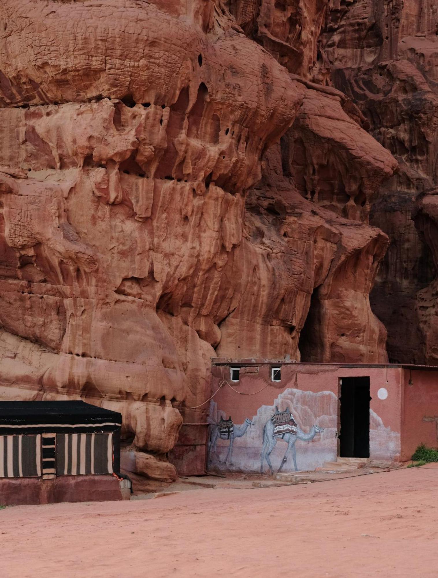 Bedouin Nights Camp Hotell Wadi Rum Exteriör bild